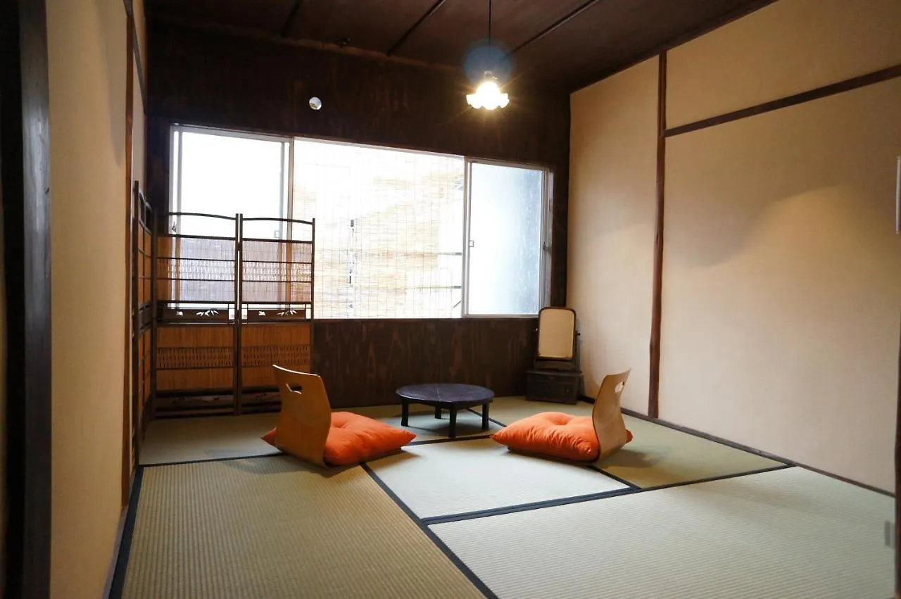 Guesthouse itoya Kyoto（京都糸屋旅馆） 0*, 京都
