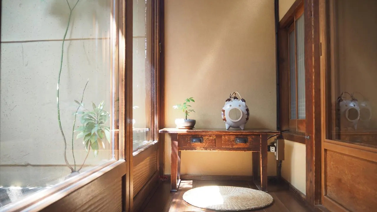 Guesthouse itoya Kyoto（京都糸屋旅馆） 旅馆