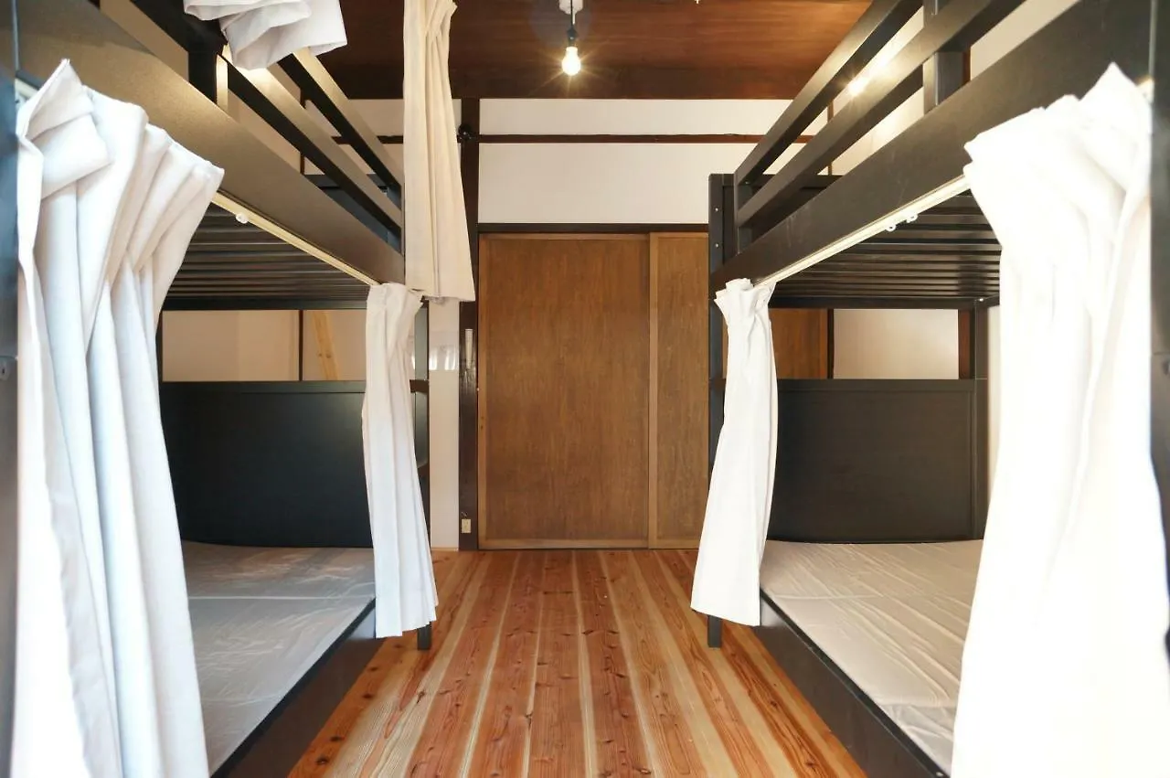 Guesthouse Itoya Kioto Hostal